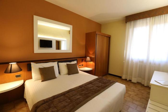 Grand Hotel Bologna Congress&Wellness Pieve di Cento Camera foto